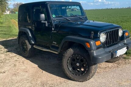 Jeep Wrangler 367.500 km 10.500 &euro; Zülpich 53909