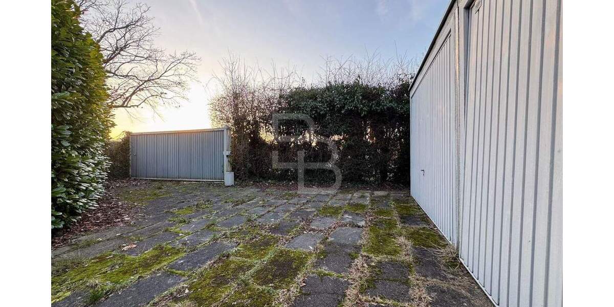 Mehrfamilienhaus, Wohnhaus Köln Dünnwald - 6 Zimmer, 201 m&sup2;, 589.000&euro; | Angebot:25801190
