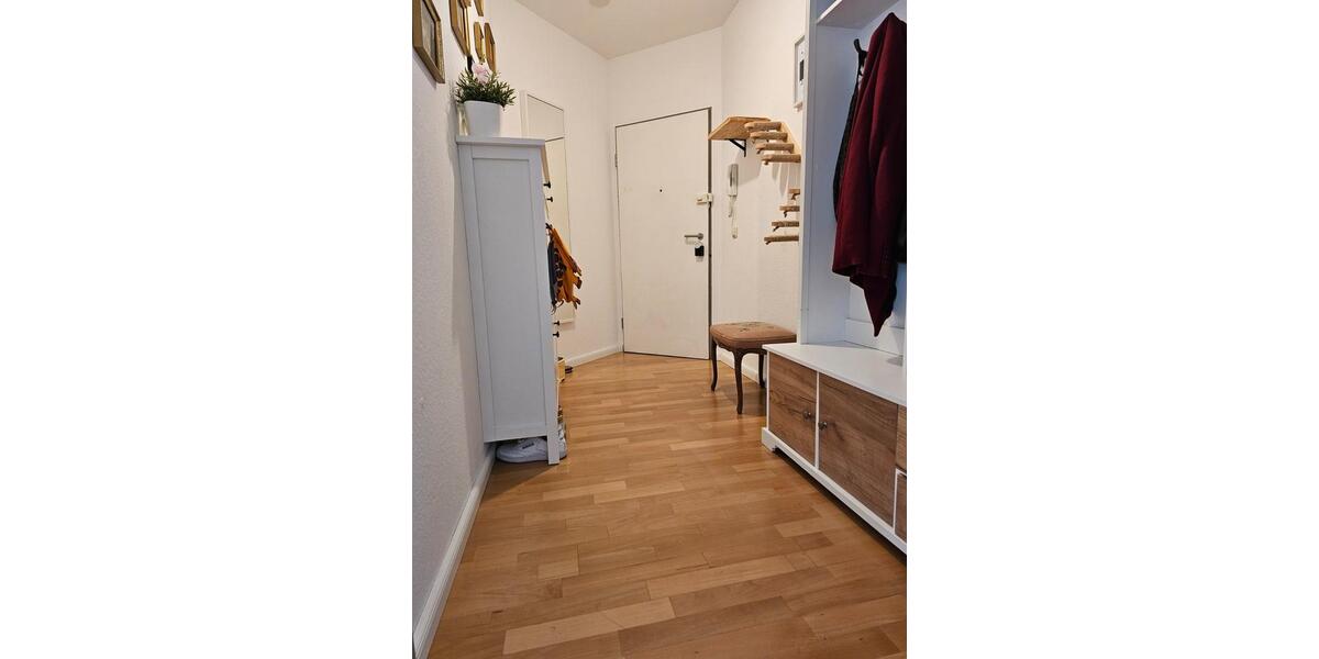 Dachgeschoßwohnung Frechen - 4 Zimmer, 94 m&sup2;, 425.000&euro; | Angebot:25772336