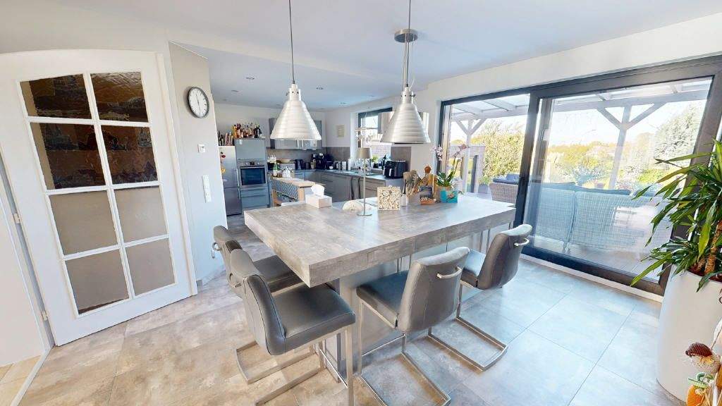 Doppelhaushälfte Erftstadt Lechenich - 4 Zimmer, 168 m&sup2;, 635.000&euro; | Angebot:25703198