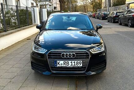 Audi A1 124.000 km 12.300 &euro; Köln 50668
