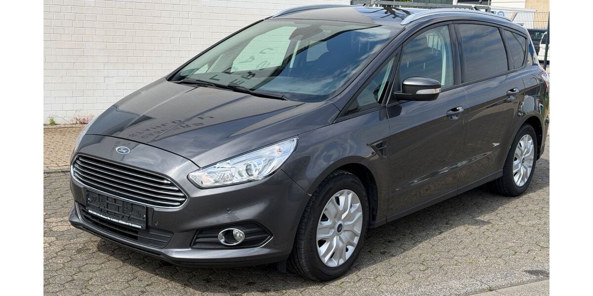 Ford S-Max 259.000 km 5.999 &euro; Düren 52353