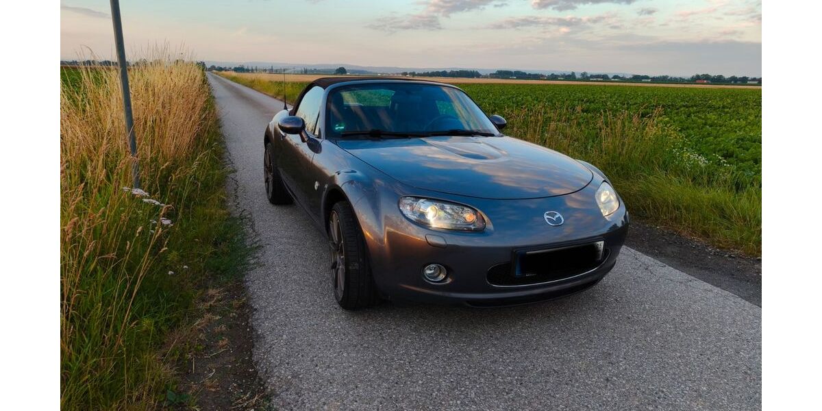 Mazda MX-5 117.000 km 9.700 &euro; Euskirchen 53881