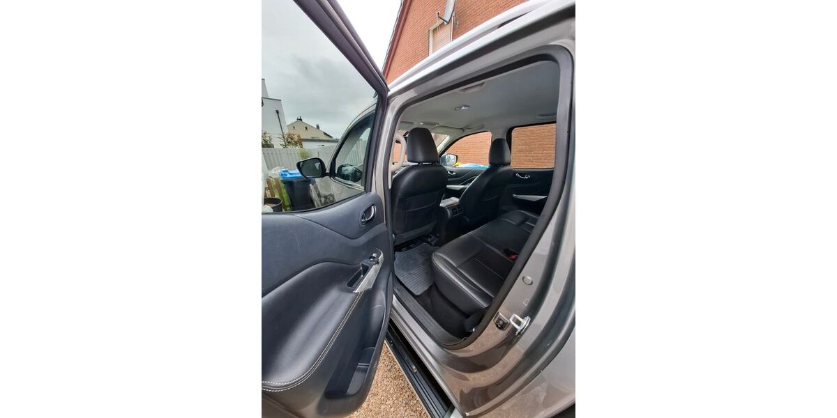 Nissan Navara 109.000 km 21.500 &euro; Weilerswist 53919