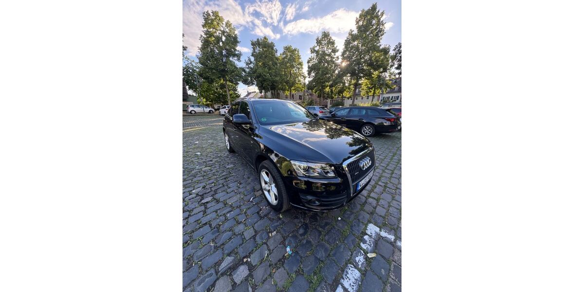 Audi Q5 218.000 km 9.600 &euro; Köln 50999