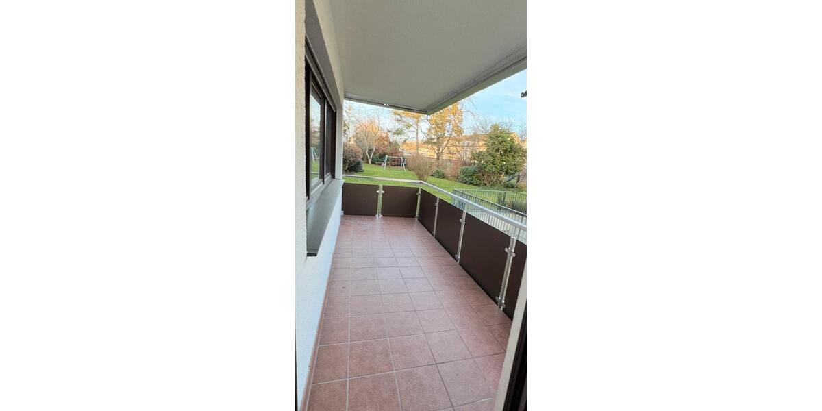 Erdgeschoßwohnung Köln Kalk - 3 Zimmer, 80 m&sup2;, 1.590&euro; | Angebot:25894306