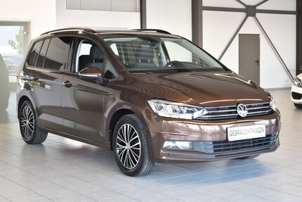 VW Touran 189.998 km 10.999 &euro; Düren 52351