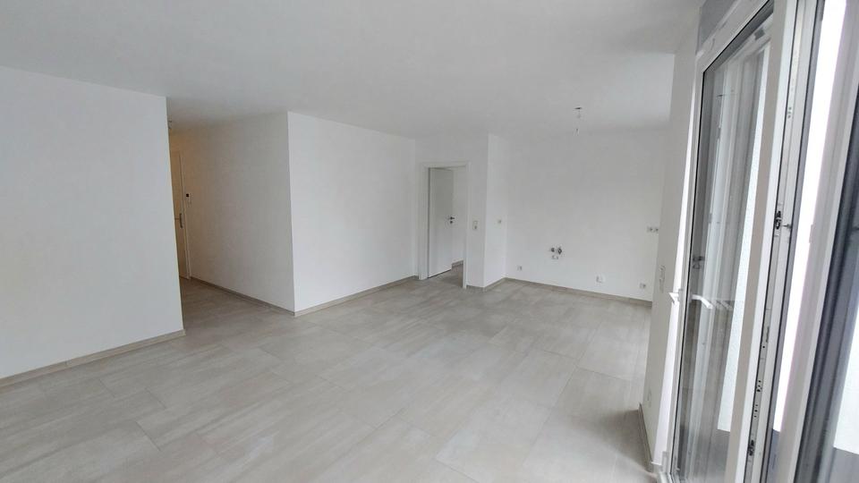 Erdgeschoßwohnung Köln Kalk - 3 Zimmer, 83 m&sup2;, 1.650&euro; | Angebot:24476955