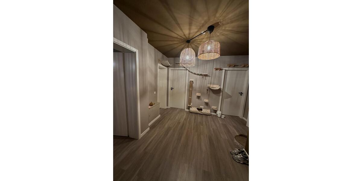 Etagenwohnung Köln Chorweiler - 3 Zimmer, 88 m&sup2;, 1.300&euro; | Angebot:25106579