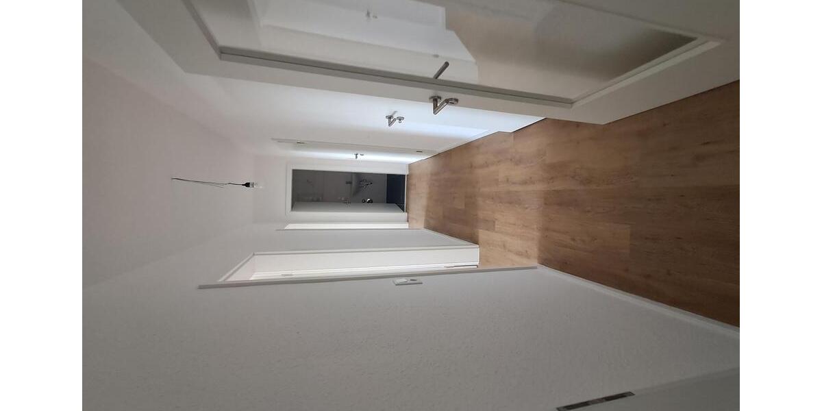 Etagenwohnung Wesseling - 3 Zimmer, 77 m&sup2;, 871&euro; | Angebot:22210925