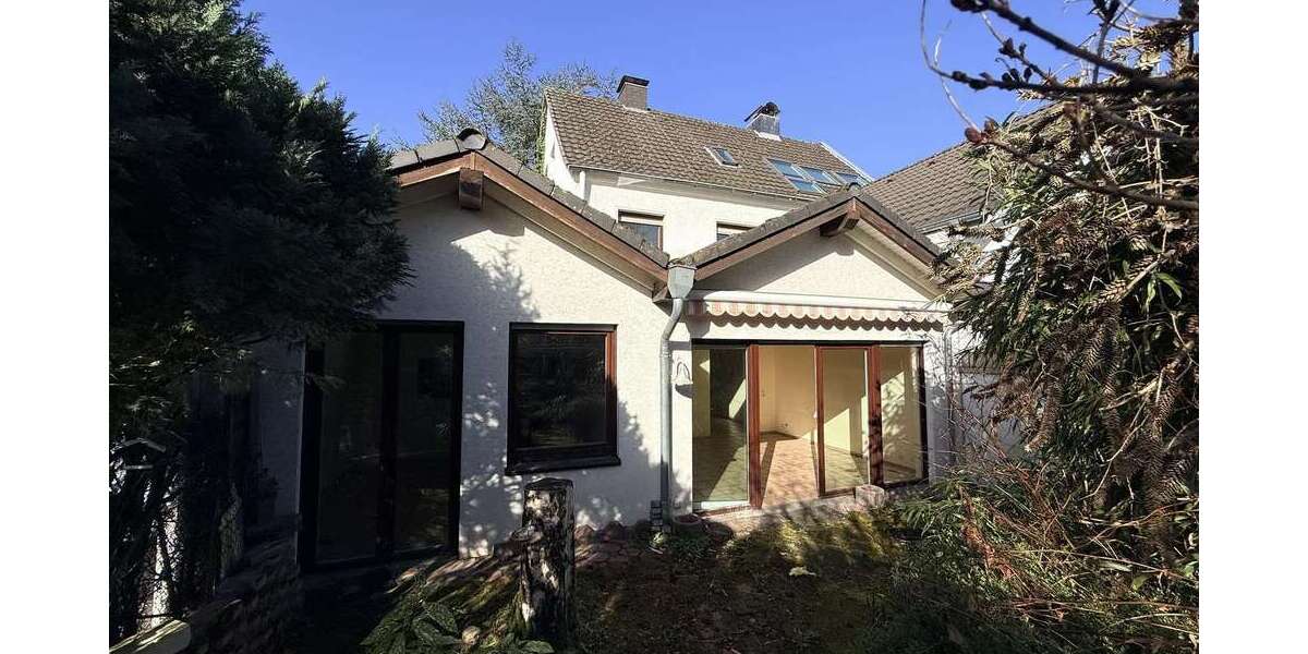 Einfamilienhaus Köln Kalk - 5 Zimmer, 154 m&sup2;, 459.980&euro; | Angebot:26002381