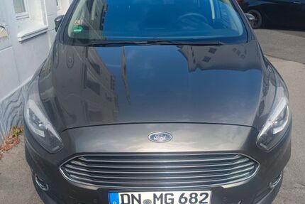 Ford S-Max 220.000 km 9.600 &euro; Düren 52353