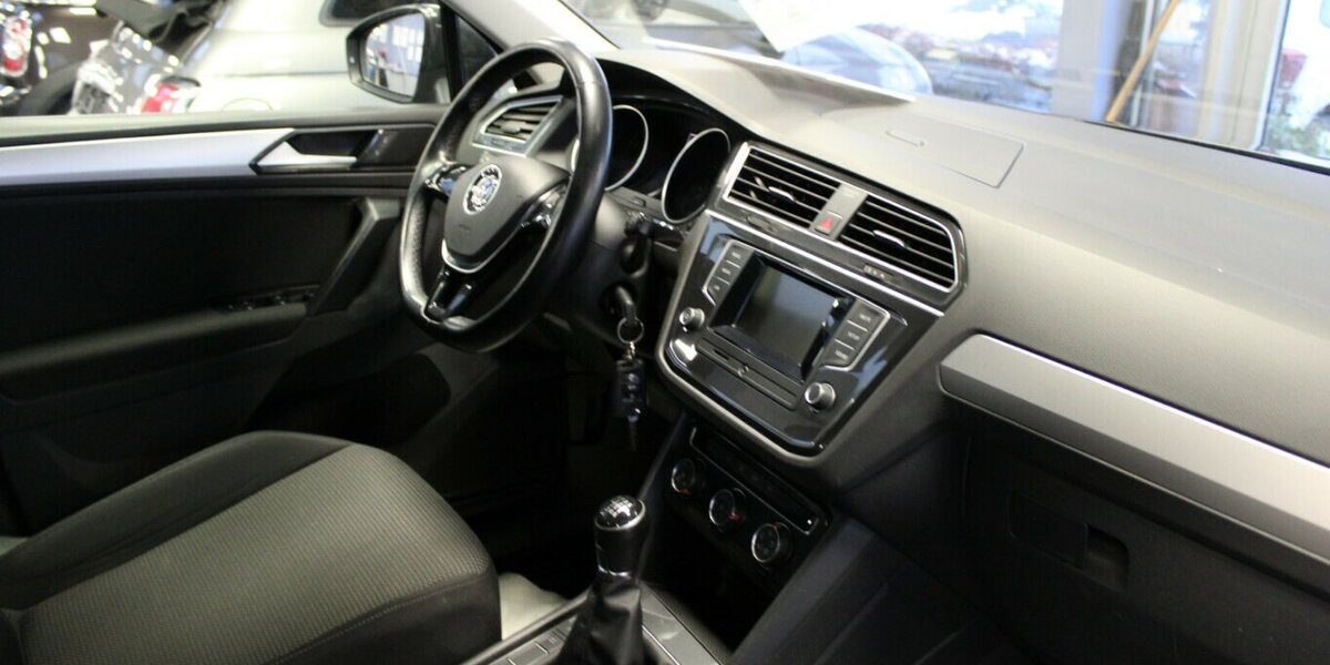 VW Tiguan 1.4 TSI BMT Trendline - AHK - 71.108 km 14.980 &euro; Euskirchen 53881