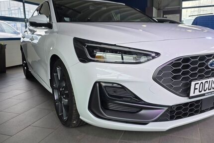 Ford Focus 31.578 km 32.900 &euro; Frechen 50226