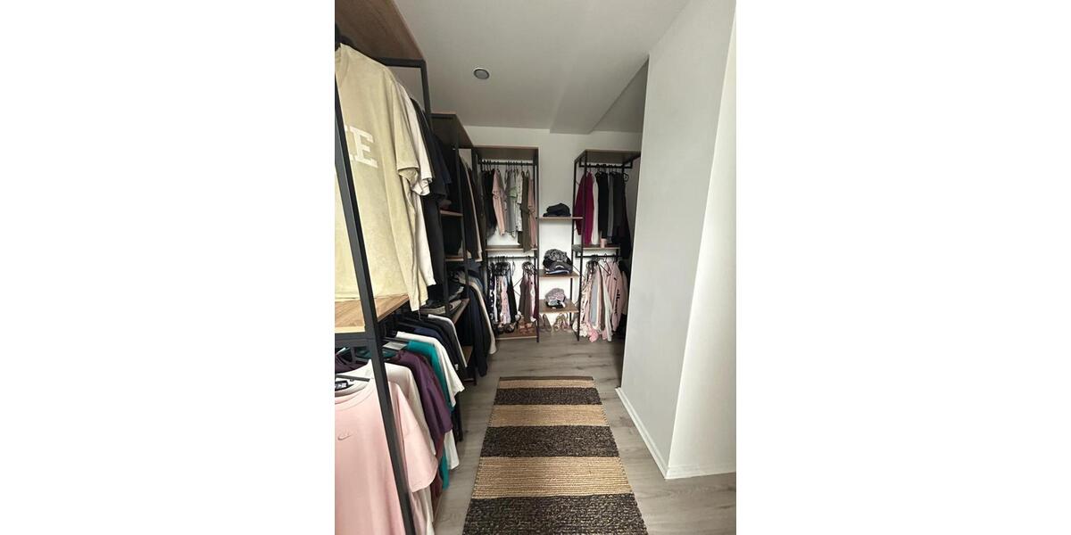 Maisonettenwohnung Bedburg - 3.5 Zimmer, 94 m&sup2;, 1.000&euro; | Angebot:25852015