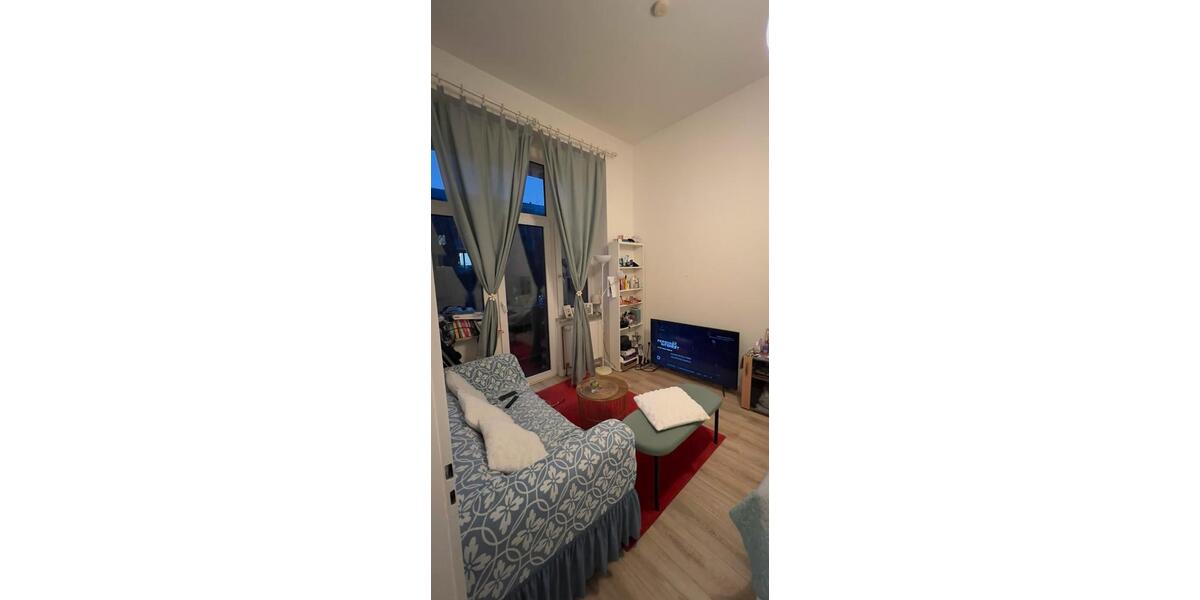 Etagenwohnung Köln Kalk - 2 Zimmer, 42 m&sup2;, 1.150&euro; | Angebot:25930814
