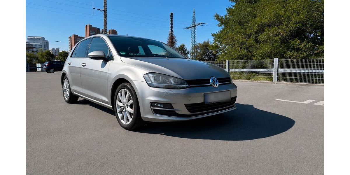 VW Golf 88.000 km 14.250 &euro; Köln 50827