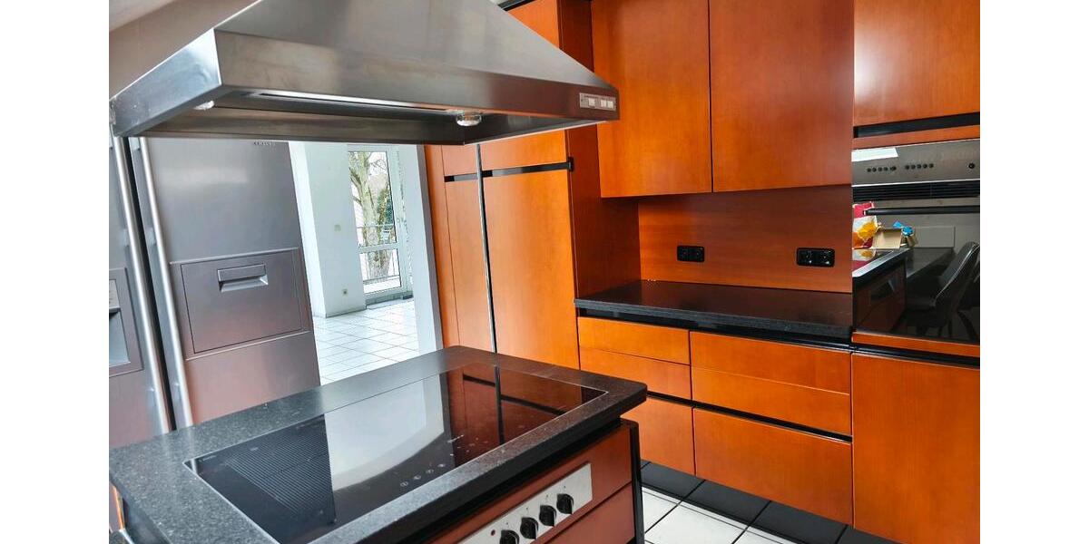 Dachgeschoßwohnung Pulheim - 3 Zimmer, 109 m&sup2;, 1.550&euro; | Angebot:25174347