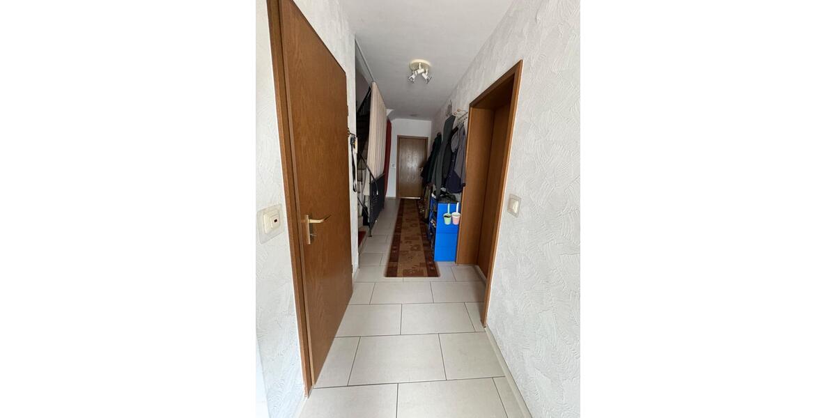 Reihenhaus Merzenich - 7 Zimmer, 145 m&sup2;, 415.000&euro; | Angebot:27168602