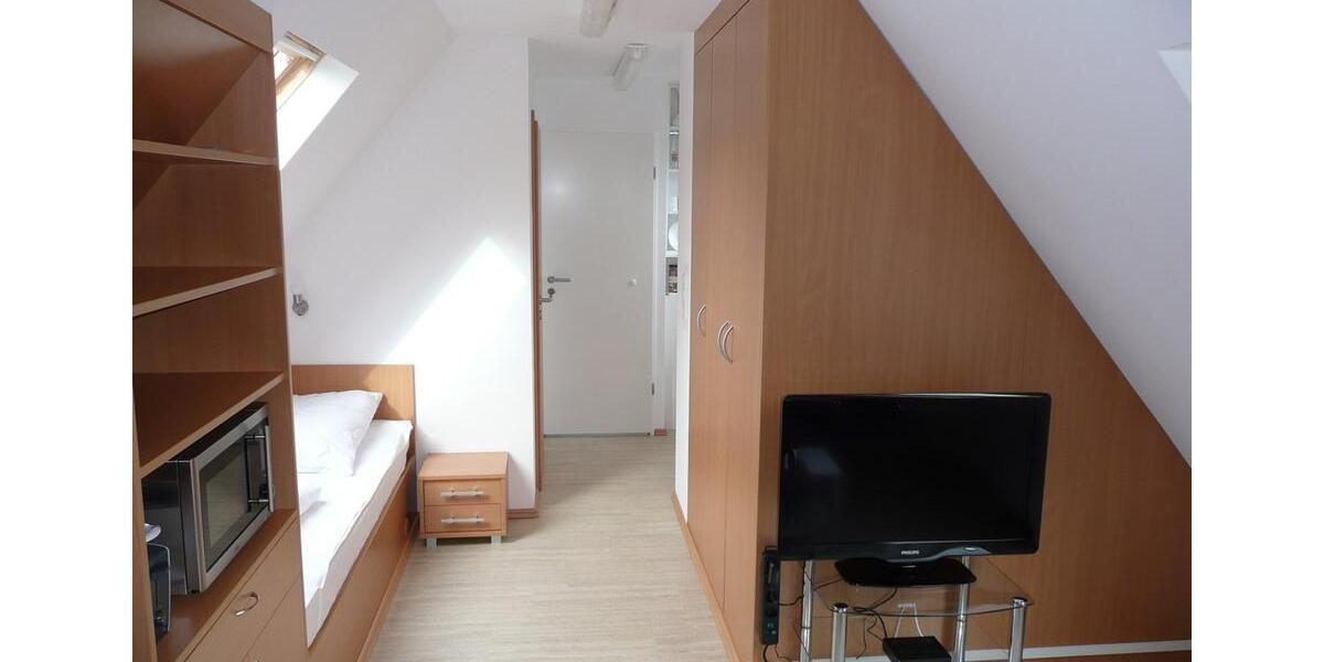 Etagenwohnung Köln Rodenkirchen - 1 Zimmer, 20 m&sup2;, 650&euro; | Angebot:25294032