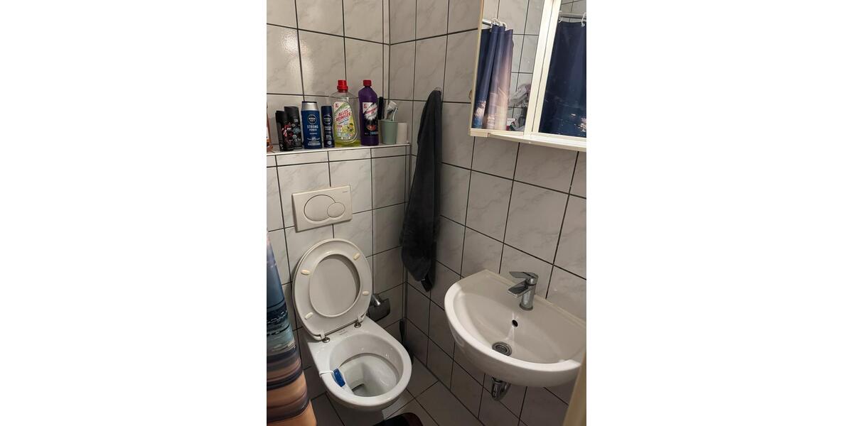 Etagenwohnung Köln Mülheim - 1 Zimmer, 20 m&sup2;, 700&euro; | Angebot:25274272