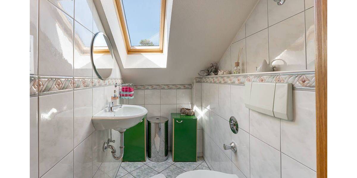 Etagenwohnung Kerpen Horrem - 3 Zimmer, 110 m&sup2;, 359.000&euro; | Angebot:25777859