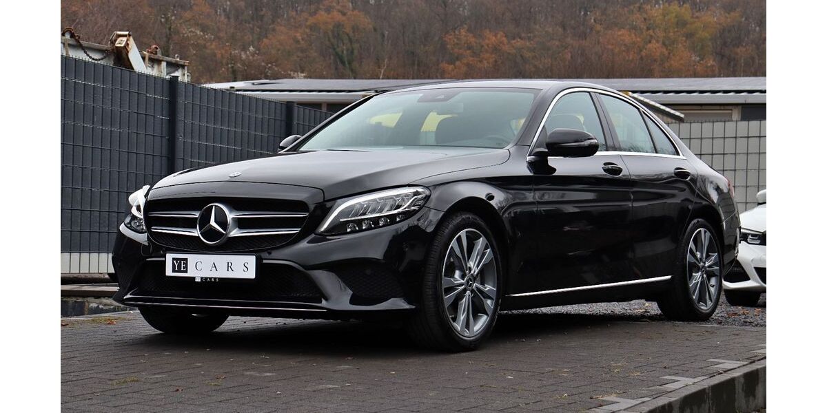 Mercedes-Benz C 300 49.988 km 27.350 &euro; Bergheim 50127