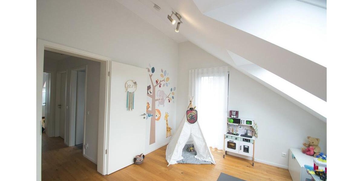 Reihenhaus Erftstadt - 5 Zimmer, 140 m&sup2;, 579.000&euro; | Angebot:26821731