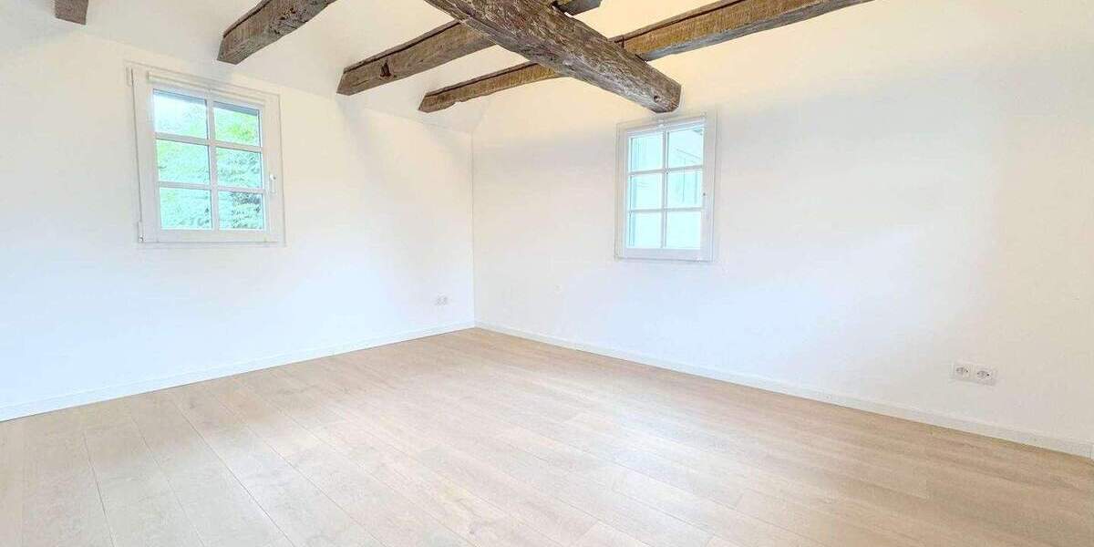 Einfamilienhaus Swisttal Morenhoven - 7 Zimmer, 238 m&sup2;, 699.000&euro; | Angebot:25678061