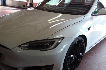 Tesla Model S 45.000 km 27.000 &euro; Jülich 52428