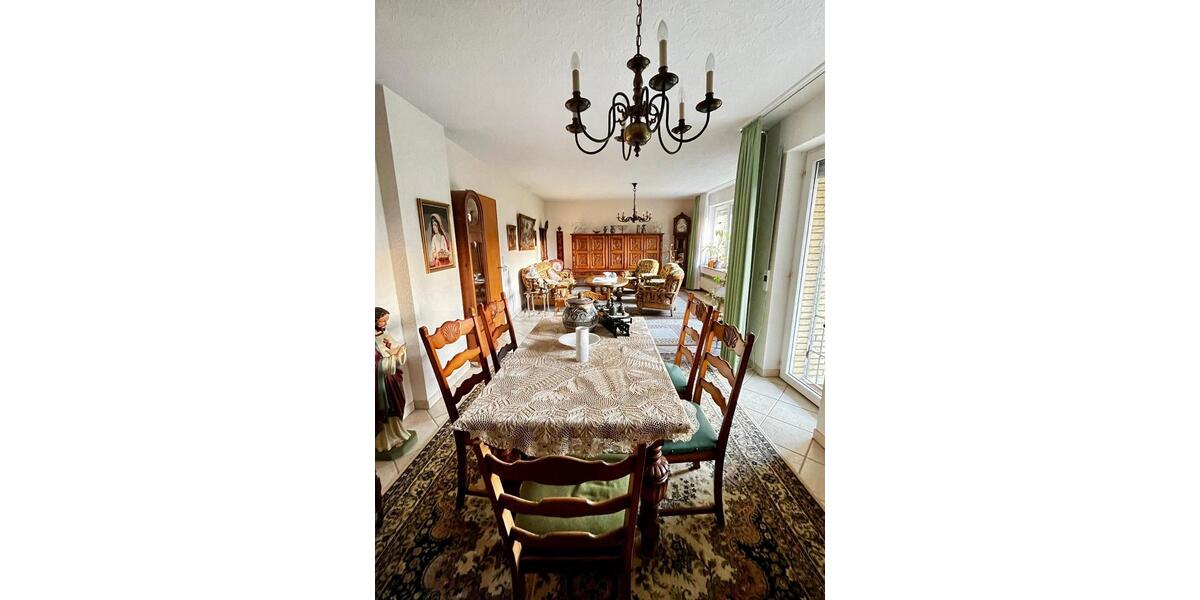 Einfamilienhaus Bedburg - 4 Zimmer, 115 m&sup2;, 1.200&euro; | Angebot:25910688