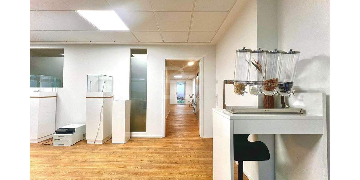 Gewerbeobjekt Köln Ensen - 4 Zimmer, 2.400&euro; | Angebot:25744007