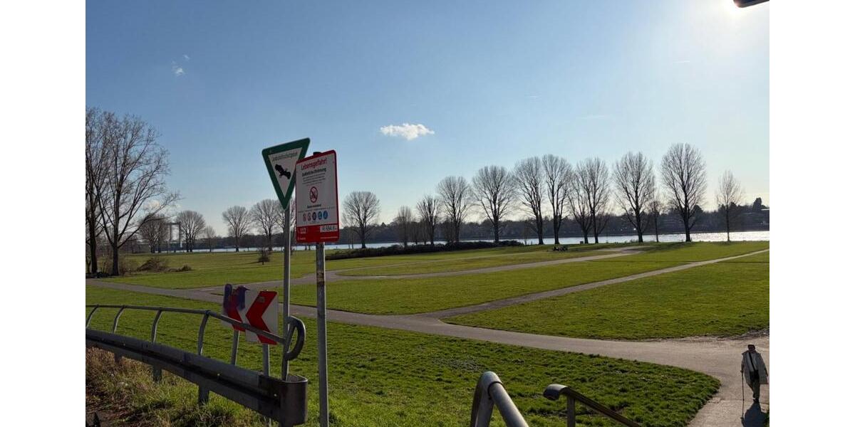 Etagenwohnung Köln Kalk - 2 Zimmer, 20 m&sup2;, 470&euro; | Angebot:25933978