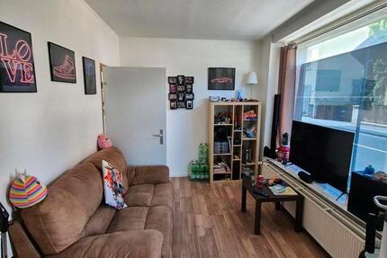 Wohnung Euskirchen - 2 Zimmer, 33 m&sup2;, 700&euro; | Angebot:25217892
