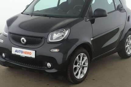 Smart forTwo 48.937 km 10.220 &euro; Köln 50739