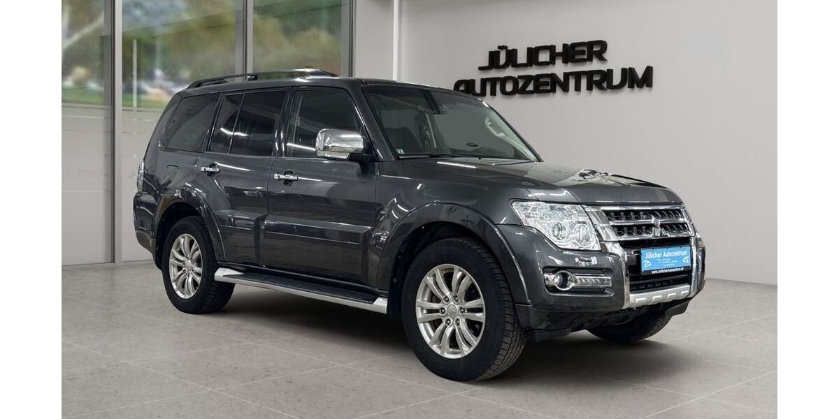 Mitsubishi Pajero 94.105 km 26.990 &euro; Jülich 52428