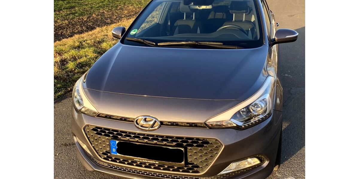 Hyundai i20 144.000 km 7.950 &euro; Weilerswist 53919