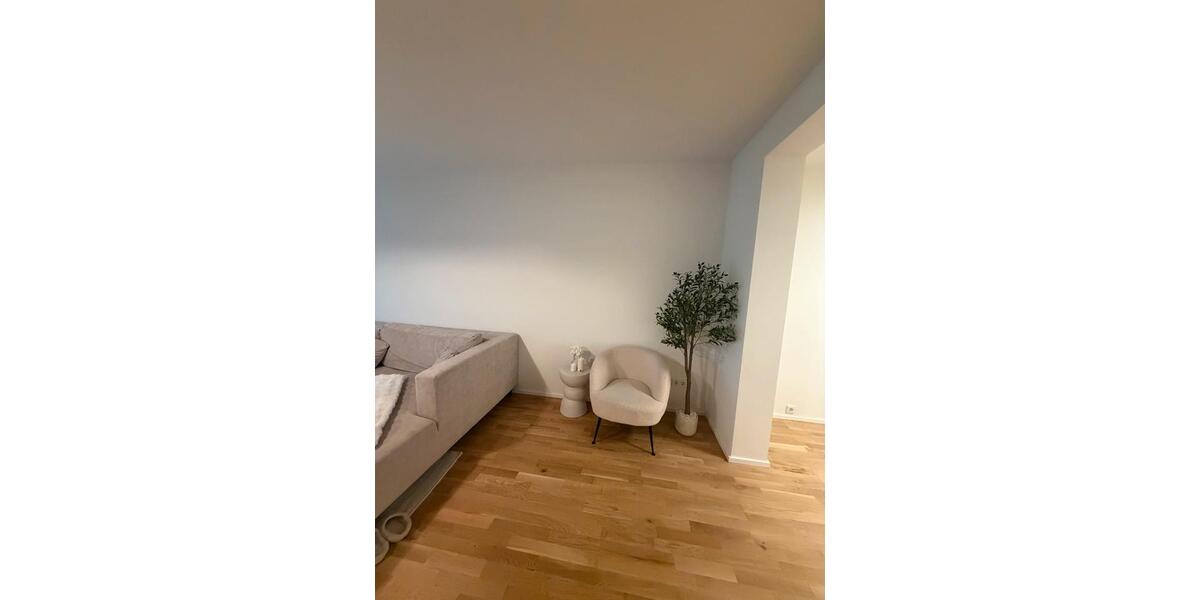 Terrassenwohnung Köln Porz - 2 Zimmer, 98 m&sup2;, 1.785&euro; | Angebot:25931903