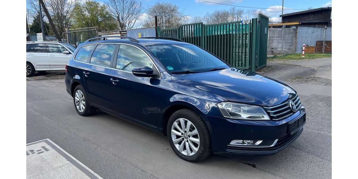 VW Passat Variant 131.000 km 7.200 &euro; Köln 50739