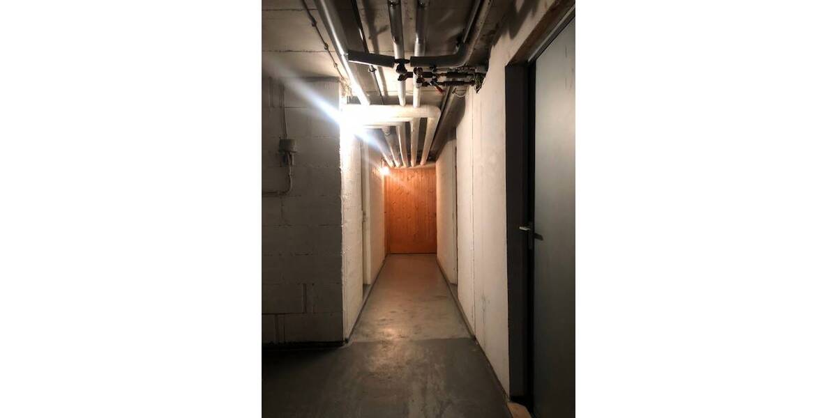 Etagenwohnung Köln Bocklemünd/Mengenich - 3 Zimmer, 96 m&sup2;, 1.445&euro; | Angebot:26036906