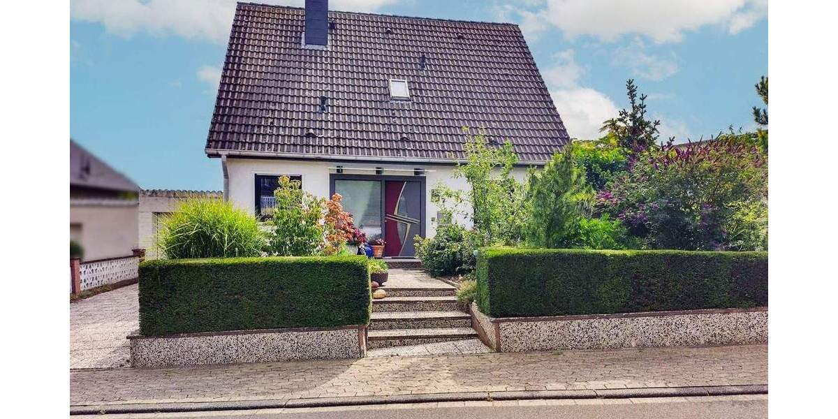 Einfamilienhaus Vettweiß Frangenheim - 5 Zimmer, 150 m&sup2;, 320.000&euro; | Angebot:25898155