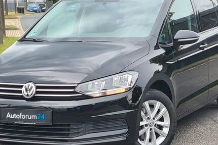 VW Touran 70.000 km 14.999 &euro; Jülich 52428