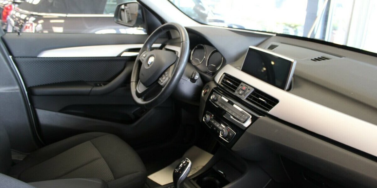 BMW X1 sDrive18i Aut. Advantage 75.200 km 22.980 &euro; Euskirchen 53881