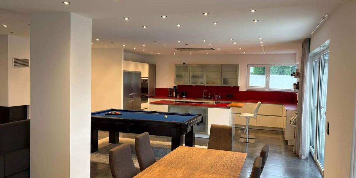 Einfamilienhaus Niederkassel - 7 Zimmer, 373 m&sup2;, 1.600.000&euro; | Angebot:25837714