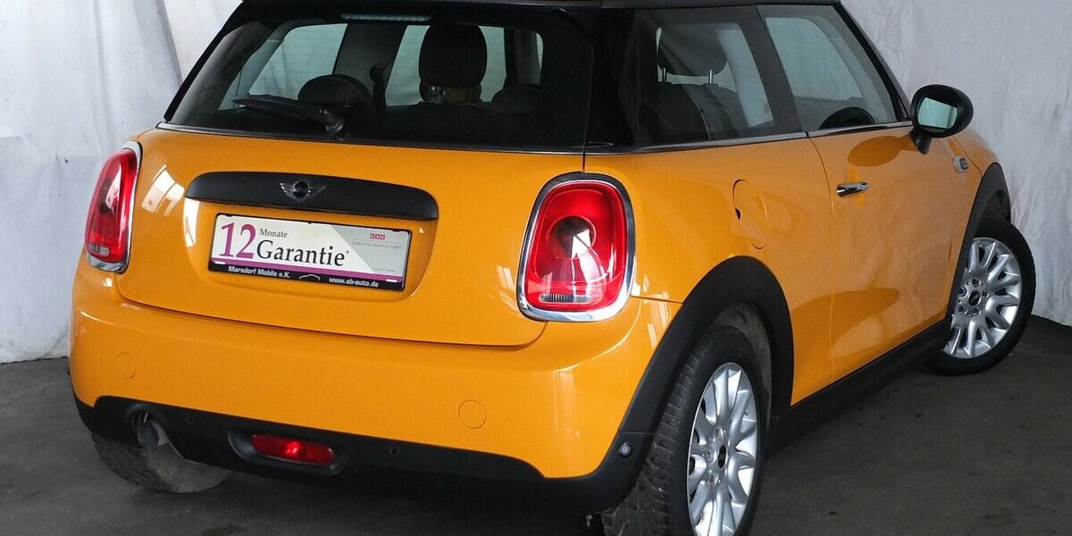 Mini One D KLIMAAUTOMATIK PDC SITZHEIZUNG WINTERREIFEN 122.875 km 8.500 &euro; Köln 50858