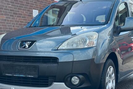 Peugeot Partner 248.215 km 4.499 &euro; Düren 52349