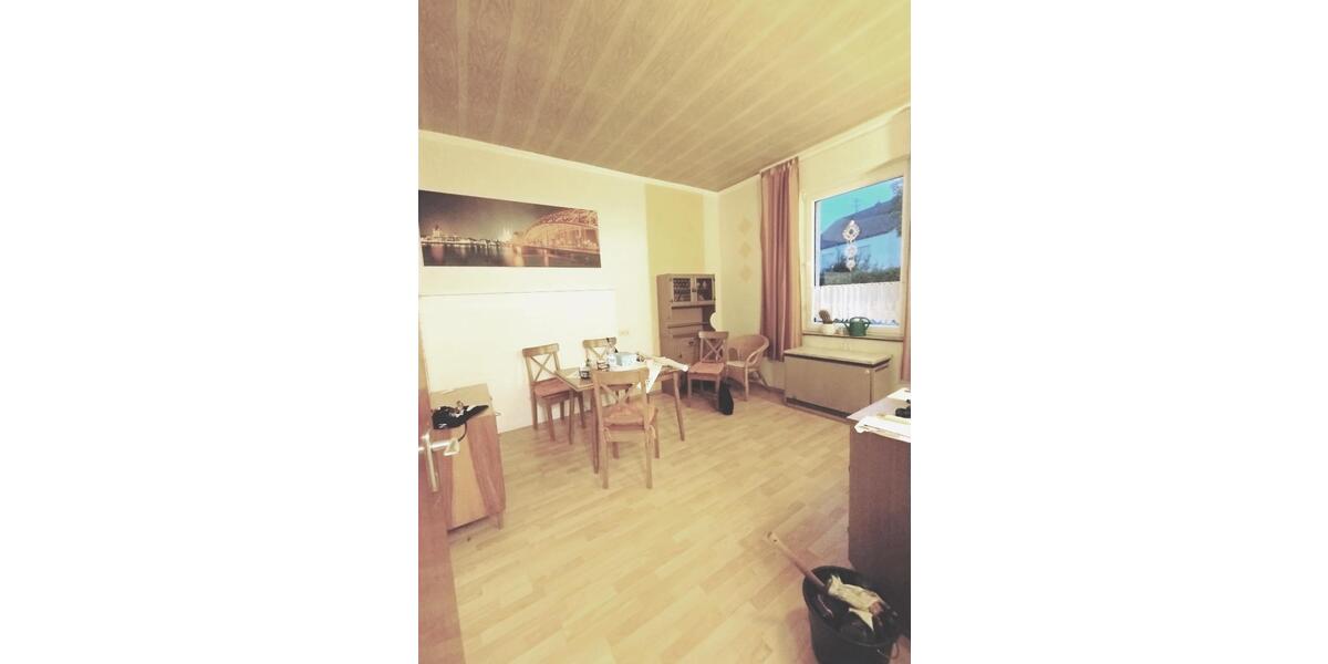 Wohn- und Geschäftshaus in Köln-Hochkirchen - gleichermaßen interessant für Eigennutzer und Kapitalanleger - Mehrfamilienhaus, Wohnhaus Köln Rodenkirchen (Hochkirchen) | Angebot:24469287