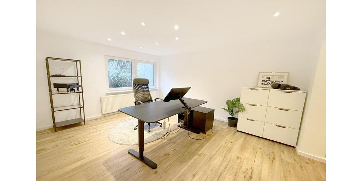 Einfamilienhaus Frechen - 5 Zimmer, 209 m&sup2;, 2.495&euro; | Angebot:26060513