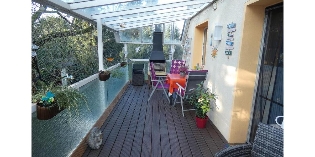 Etagenwohnung Leverkusen - 3 Zimmer, 111 m&sup2;, 980&euro; | Angebot:24353620