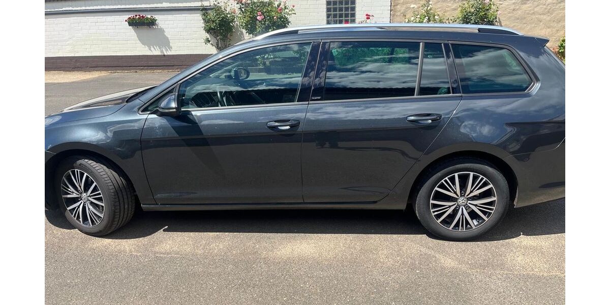 VW Golf 214.000 km 10.000 &euro; Zülpich 53909